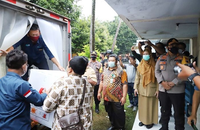 3.120 Dosis Vaksin Covid-19 Tahap Pertama Tiba di Mojokerto, 1.000 di Kota