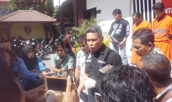Peras Penumpang, Puluhan Preman Terminal Purabaya Diringkus Polisi