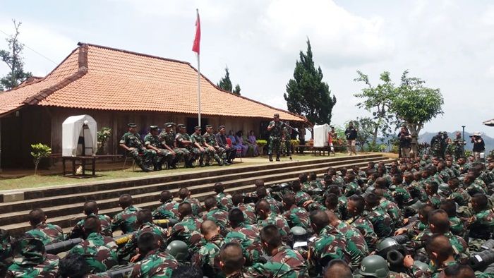 Latihan RPS Taruna TNI Angkatan I Tahun 2019-2020 Ditutup Latihan RPS Taruna TNI Angkatan I Tahun 2019-2020 Ditutup