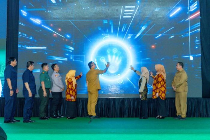 Wabup Gresik Launching 8 Puskesmas Rawat Inap, Target Cakupan 99 Persen