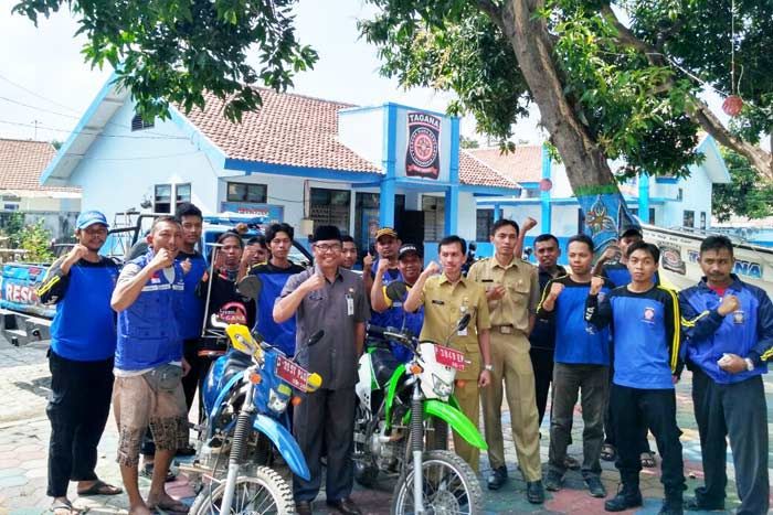 Dinsos Situbondo Kirim 5 Personel Tagana Bantu Evakuasi Warga Gunung Agung di Bali Dinsos Situbondo Kirim 5 Personel Tagana Bantu Evakuasi Warga Gunung Agung di Bali