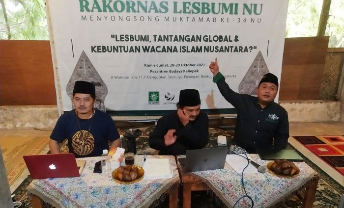 Lesbumi PCNU Sidoarjo Paparkan Kebudayaan Lokal di Rakornas Yogya Lesbumi PCNU Sidoarjo Paparkan Kebudayaan Lokal di Rakornas Yogya