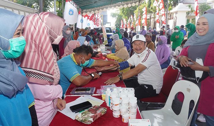 Rayakan HUT ke-77 RI, Pemkab Lamongan Gelar Bakti Sosial