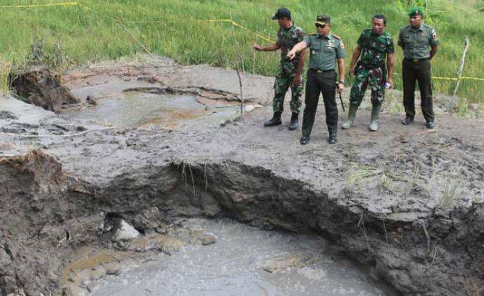 Lokasi Semburan Lumpur di Bojonegoro Tersimpan Kandungan Minyak Lokasi Semburan Lumpur di Bojonegoro Tersimpan Kandungan Minyak