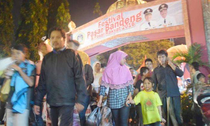 Hari Terakhir, Festival Bandeng dan Pasar Rakyat di Gresik semakin Ramai Pengunjung Hari Terakhir, Festival Bandeng dan Pasar Rakyat di Gresik semakin Ramai Pengunjung