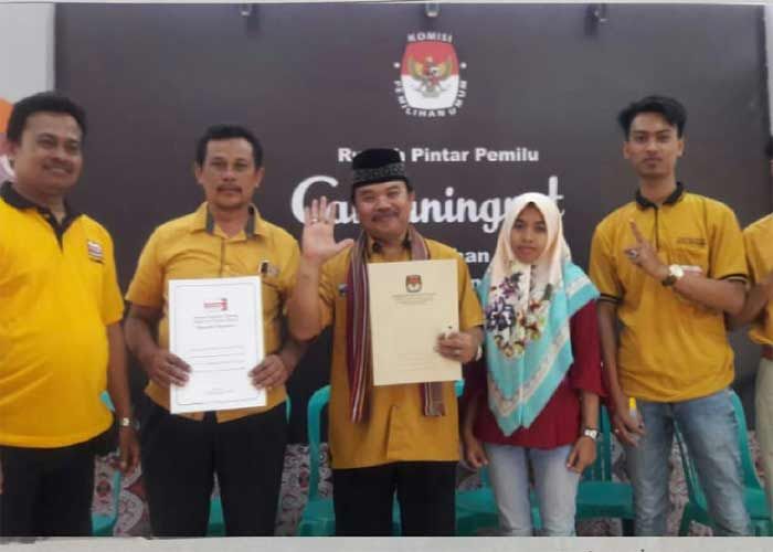 Rampungkan Perbaikan Berkas Bacaleg, Hanura Bangkalan Targetkan 10 Kursi di 2019 Rampungkan Perbaikan Berkas Bacaleg, Hanura Bangkalan Targetkan 10 Kursi di 2019