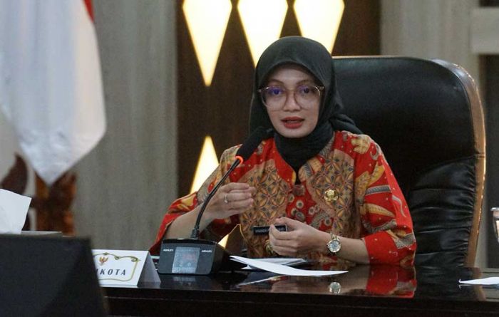 Pemkot Kediri Siapkan Call Center Lapor Mbak Wali 112, Apa Saja yang Bisa Ditangani? Pemkot Kediri Siapkan Call Center Lapor Mbak Wali 112, Apa Saja yang Bisa Ditangani?