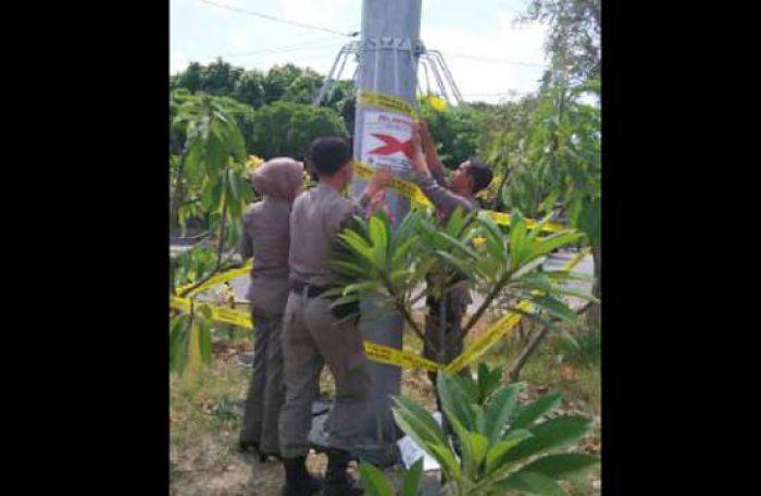 Satpol PP Gresik Segel 12 Tower BTS Ilegal Satpol PP Gresik Segel 12 Tower BTS Ilegal