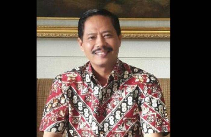 Pengambil Alihan SLTA Mengubah Formasi Mutasi Gerbong I di Pemkab Gresik Pengambil Alihan SLTA Mengubah Formasi Mutasi Gerbong I di Pemkab Gresik