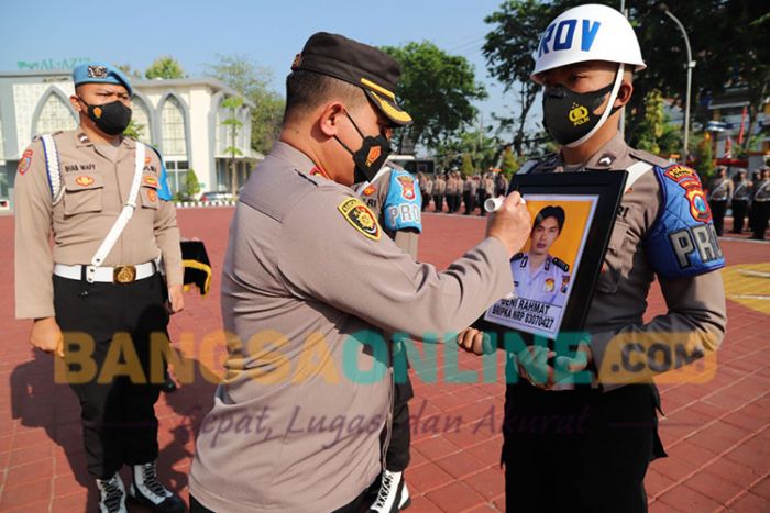 30 Hari Meninggalkan Tugas, Kapolres Gresik Berhentikan Anggotanya