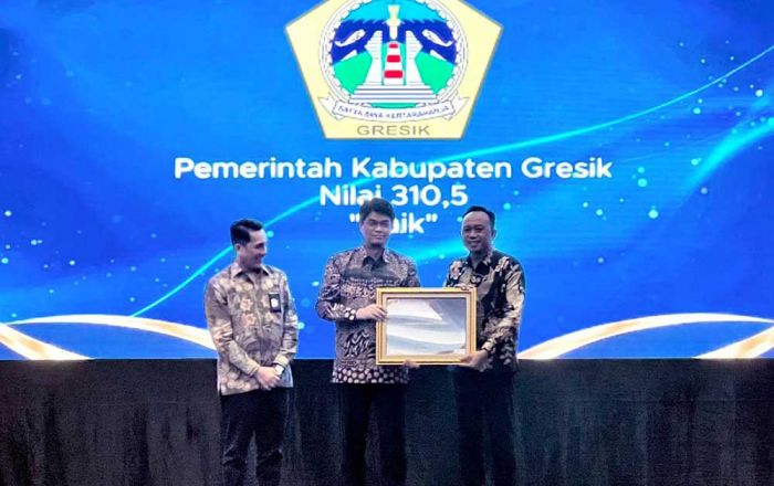 Berhasil Terapkan Sistem Merit dalam Manajemen ASN, Pemkab Gresik Raih Penghargaan dari BKN Berhasil Terapkan Sistem Merit dalam Manajemen ASN, Pemkab Gresik Raih Penghargaan dari BKN