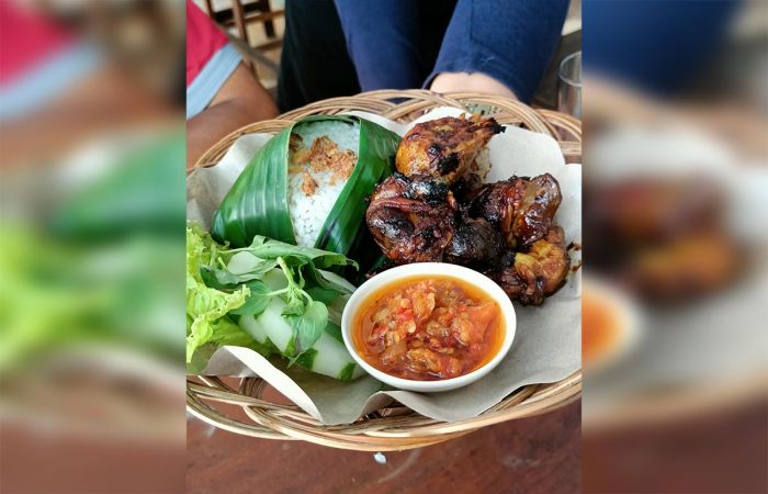 Nasi Uduk Bakar dan Ayam Bakar Kampung Tambah Variasi Menu di MKS 5