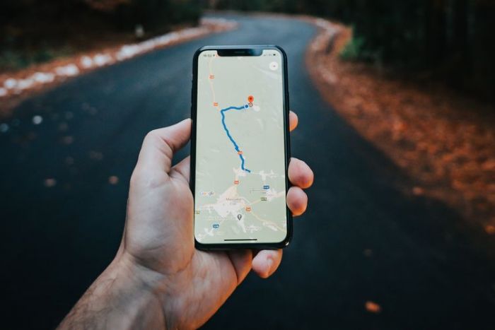 Cara Lacak Nomor HP Melalui Google Maps dengan Mudah