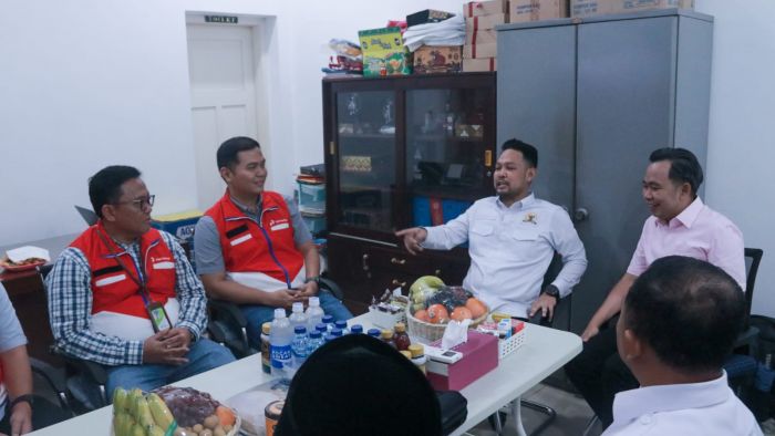 Atasi Krisis BBM, Bupati Jember dan DPR RI Dorong Skema Distribusi Lewat Jalur Kereta Api Atasi Krisis BBM, Bupati Jember dan DPR RI Dorong Skema Distribusi Lewat Jalur Kereta Api