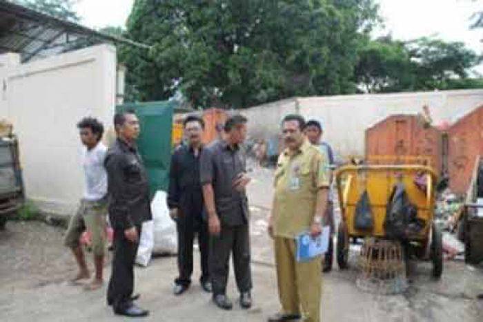 Ganggu Belajar Mengajar Dua Sekolah, DPRD Kota Batu Sarankan Pindah TPS Ganggu Belajar Mengajar Dua Sekolah, DPRD Kota Batu Sarankan Pindah TPS