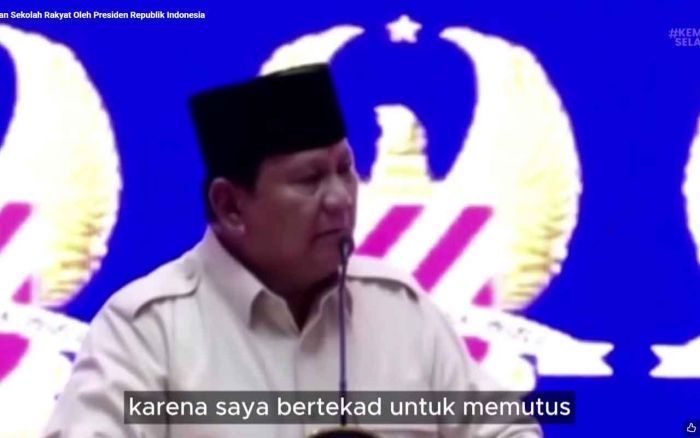 Peresmian 166 Sekolah Rakyat, Presiden Prabowo Terima Novel Karya Para Siswa