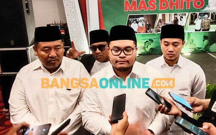 Puluhan Kiai dan Gawagis di Kabupaten Kediri Deklarasi Dukung Dhito-Dewi Puluhan Kiai dan Gawagis di Kabupaten Kediri Deklarasi Dukung Dhito-Dewi