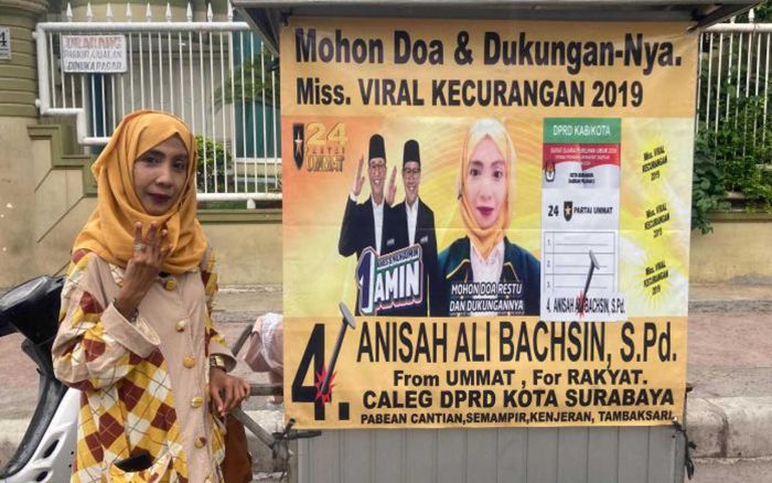 Sosialisasi Lesehan, Caleg Partai Ummat Sedekah Makan dan Pelatihan Skill Gratis untuk Warga Sosialisasi Lesehan, Caleg Partai Ummat Sedekah Makan dan Pelatihan Skill Gratis untuk Warga