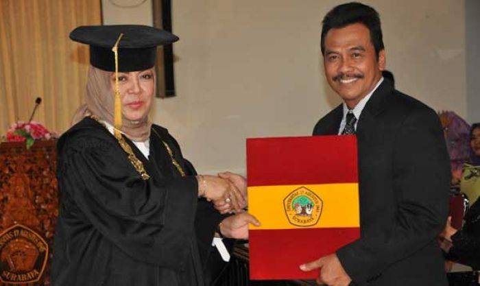 Kini Sambari-Qosim Sama-sama Doktor Kini Sambari-Qosim Sama-sama Doktor