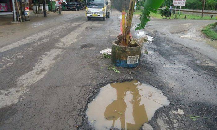 Perawatan dan Perbaikan Jalan di Bojonegoro Tahun Ini Dianggar Rp30 M