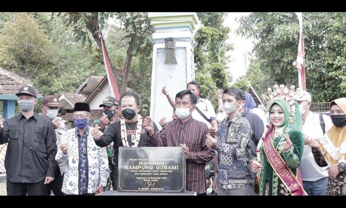 Sahkan Desa Tegalwangi Jadi Kampung Gurami, Bupati Hendy: Bisa Memotivasi Desa-Desa Lain di Jember