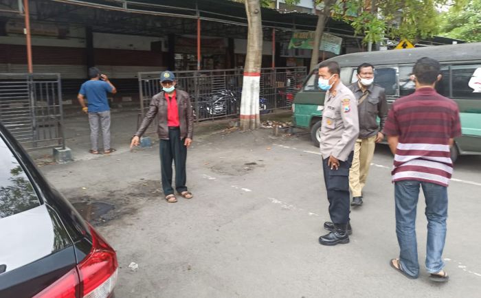 Pelaku Pencurian Uang Rp 427 Juta Milik Koperasi Sapi Perah di Blitar Ditangkap di Yogyakarta Pelaku Pencurian Uang Rp 427 Juta Milik Koperasi Sapi Perah di Blitar Ditangkap di Yogyakarta