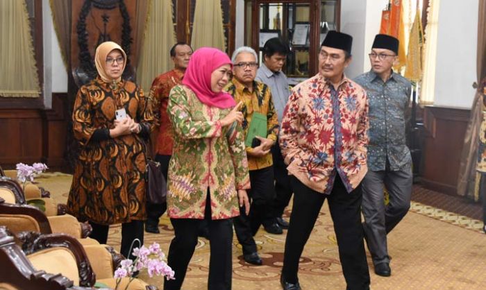 Gubernur Khofifah Dukung ICMI Beri Pelatihan Mediator Bagi Kades