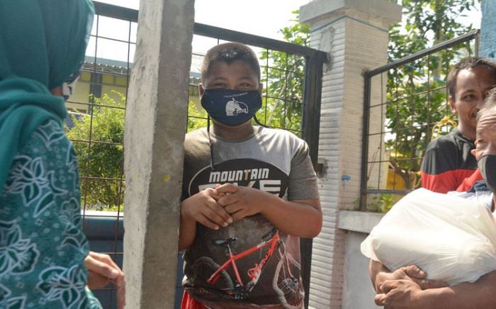 Mau Sekolah Lagi Bila Dibelikan Sepeda, Ketua PKK Kota Kediri Janji Wujudkan Keinginan Saiful Mau Sekolah Lagi Bila Dibelikan Sepeda, Ketua PKK Kota Kediri Janji Wujudkan Keinginan Saiful