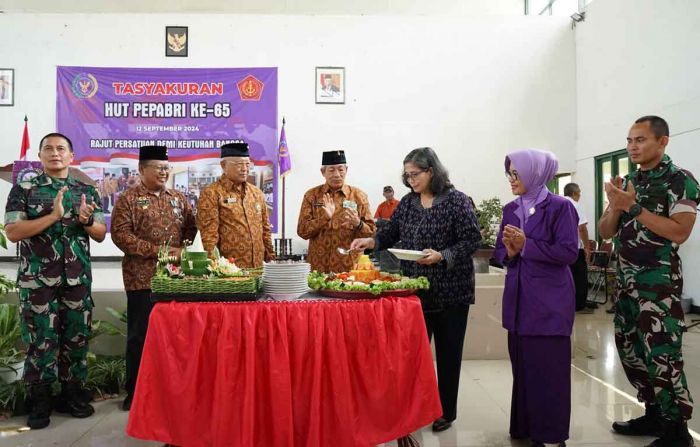 Pj Wali Kota Kediri Hadiri Tasyakuran HUT ke-65 PEPABRI Pj Wali Kota Kediri Hadiri Tasyakuran HUT ke-65 PEPABRI