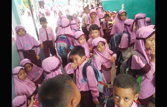 Diduga Gara-gara Sering Juara, MI Plus Wali Songo Trenggalek Ditilap Panitia O2SN Diduga Gara-gara Sering Juara, MI Plus Wali Songo Trenggalek Ditilap Panitia O2SN
