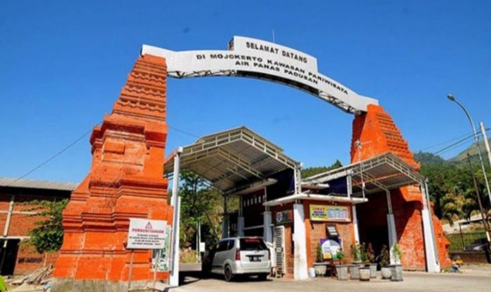 Jual Karcis Bekas, Tiga Penjaga Tiket Air Panas Padusan Kena OTT Jual Karcis Bekas, Tiga Penjaga Tiket Air Panas Padusan Kena OTT
