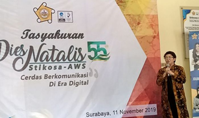 ​Dies Natalis ke-55, Stikosa-AWS Tumpengan, Dihadiri para Wartawan Senior