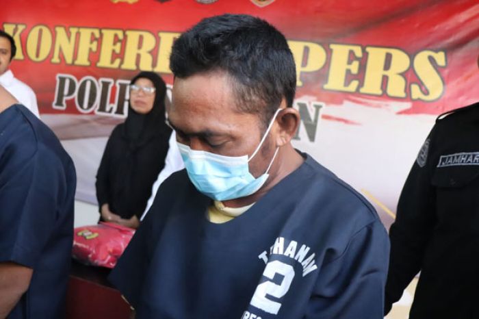 Ngaku Intel Polres Tuban, Pria Asal Gresik Setubuhi Warga Tambakboyo hingga Minta Uang Ngaku Intel Polres Tuban, Pria Asal Gresik Setubuhi Warga Tambakboyo hingga Minta Uang