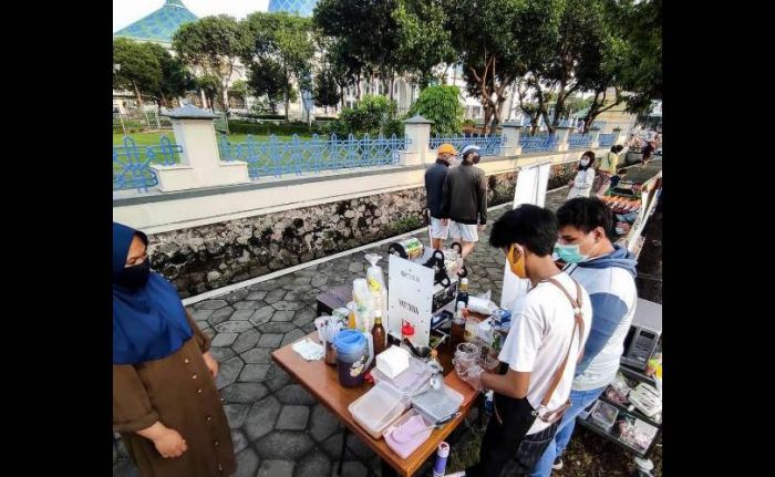 Warung Dulang 88 Ekspansi Stand Kuliner di Masjid Agung Setiap Minggu Pagi