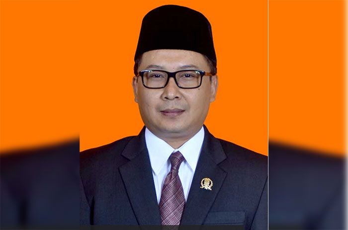 8 Kandidat Lolos Seleksi Administratif, Calon Sekdaprov Jatim Harus Punya Modal Spiritualitas 8 Kandidat Lolos Seleksi Administratif, Calon Sekdaprov Jatim Harus Punya Modal Spiritualitas
