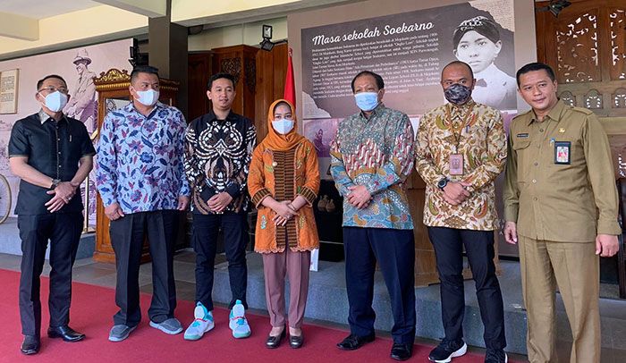 Wali Kota Mojokerto Terima Kunjungan Tim Penilai Pemuda Pelopor dari Kemenpora Wali Kota Mojokerto Terima Kunjungan Tim Penilai Pemuda Pelopor dari Kemenpora