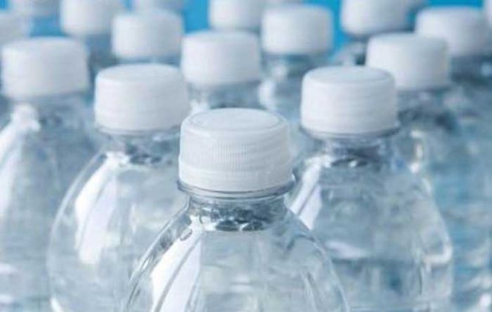 Soal Air Minum Mineral Mengandung Mikro Plastik, Dinkes Pacitan Tunggu Surat Kemenkes