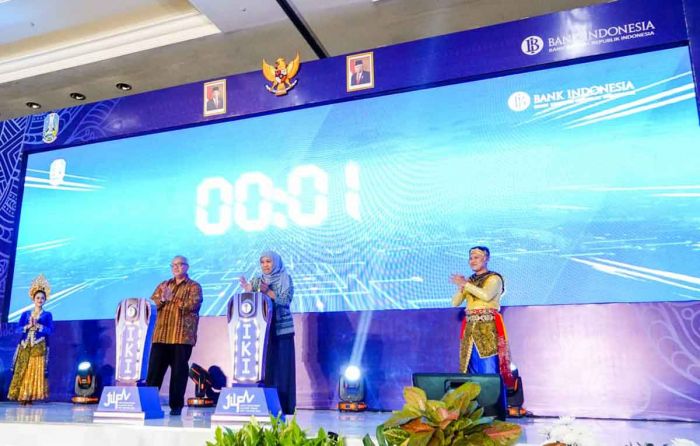 Gubernur Khofifah Launching IKI Investasi Jatim dan JOSS Gandos di JILFA 2023