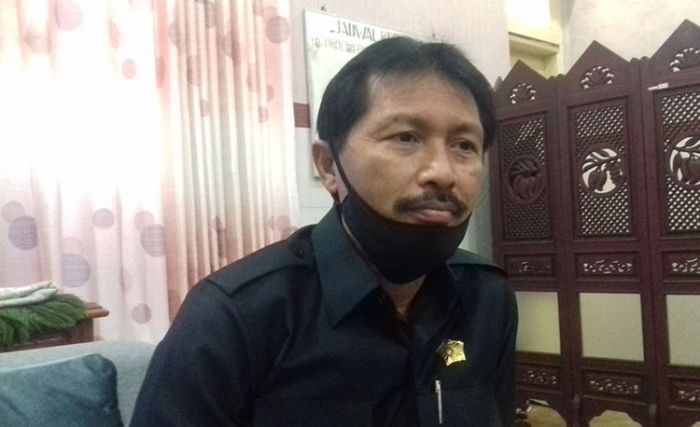 Wakil Ketua DPRD Probolinggo Respons Wadulan Pegiat Seni Wakil Ketua DPRD Probolinggo Respons Wadulan Pegiat Seni