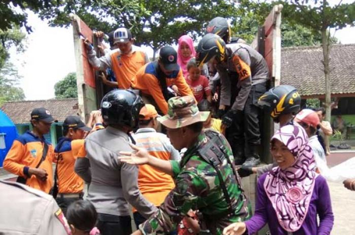 Siaga Bencana, Pemkab Kediri  Gelar Simulasi Banjir  