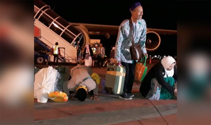 3 Kloter Perdana Debarkasi Surabaya Tiba di Tanah Air 3 Kloter Perdana Debarkasi Surabaya Tiba di Tanah Air