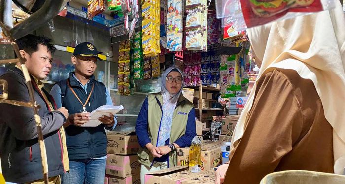 Sidak Pasar Pahing, Bulog Kediri Sebut Harga Bahan Pokok Stabil