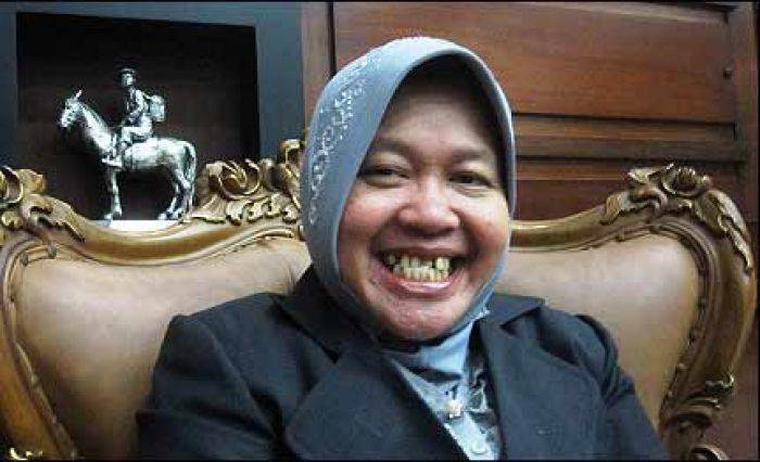 Risma, Kalau Tidur tak Lagi Harus di Sebelah HT Risma, Kalau Tidur tak Lagi Harus di Sebelah HT