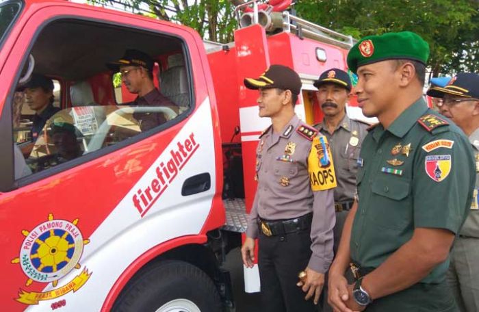 Bupati Pamekasan Cek Kesiapan Anggota dan Armada Operasi Ramadniya 2017 Bupati Pamekasan Cek Kesiapan Anggota dan Armada Operasi Ramadniya 2017