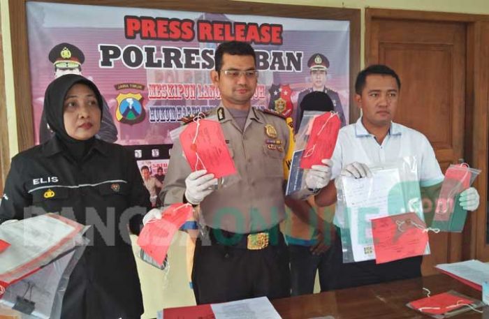 Pasutri Asal Pucangan Ditangkap Polisi, Raup Miliaran Rupiah dari Gelapkan Sarang Walet Pasutri Asal Pucangan Ditangkap Polisi, Raup Miliaran Rupiah dari Gelapkan Sarang Walet