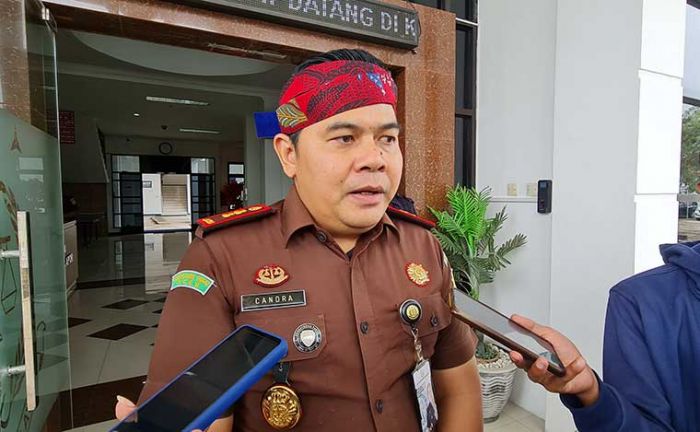 Minta Tim Ahli Audit Hitung Kerugian Negara, Kejari Komitmen Tuntaskan Kasus BUMD Bangkalan Minta Tim Ahli Audit Hitung Kerugian Negara, Kejari Komitmen Tuntaskan Kasus BUMD Bangkalan