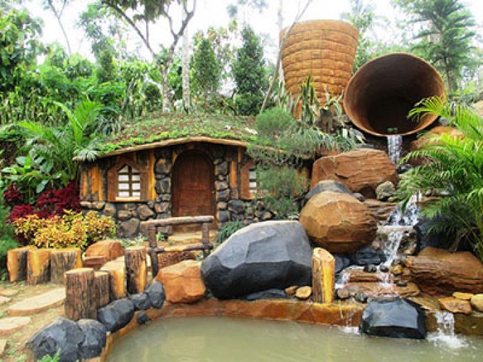 7 Tempat Wisata Jombang yang Paling Ngetren, Ada Spot Film Hobbit Hingga Situs Machu Picchu Peru 7 Tempat Wisata Jombang yang Paling Ngetren, Ada Spot Film Hobbit Hingga Situs Machu Picchu Peru
