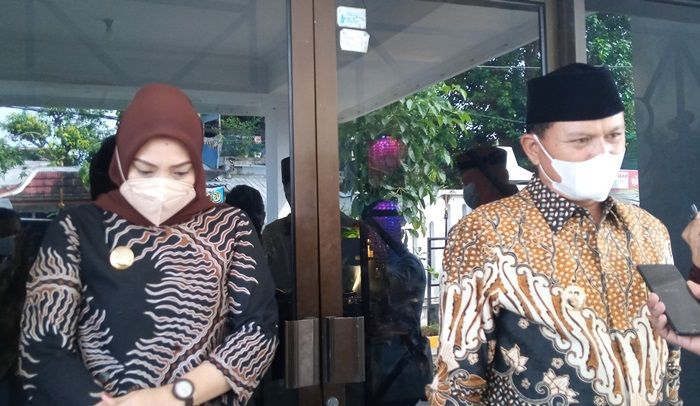 Peringati Harlah Pancasila, Wali Kota Madiun Ajak Masyarakat Bumikan Pancasila di Kota Pendekar Peringati Harlah Pancasila, Wali Kota Madiun Ajak Masyarakat Bumikan Pancasila di Kota Pendekar