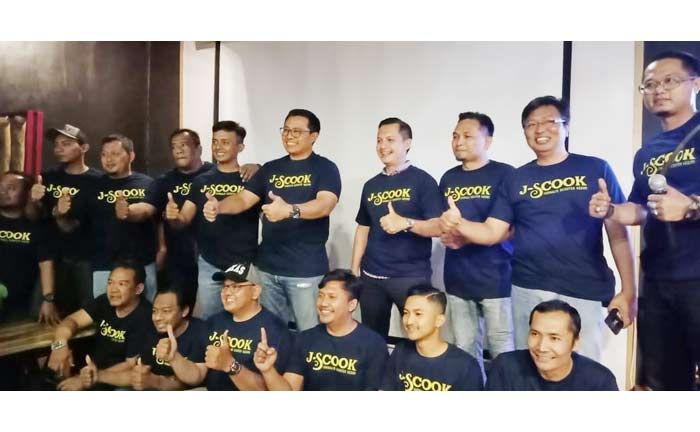 Kapolres Kediri Kota Hadiri Launching Komunitas Jurnalis Pecinta Scooter 