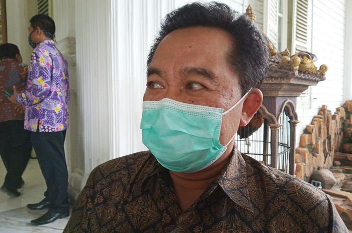 Kadinkes Tuban dan Istri Terpapar Corona Usai Hadiri Wisuda di Malang Kadinkes Tuban dan Istri Terpapar Corona Usai Hadiri Wisuda di Malang